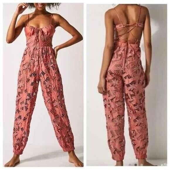 Free People Meet Me In Bali Crochet Lace Floral Romper Jumpsuit Size XS Orange - Picture 1 of 4